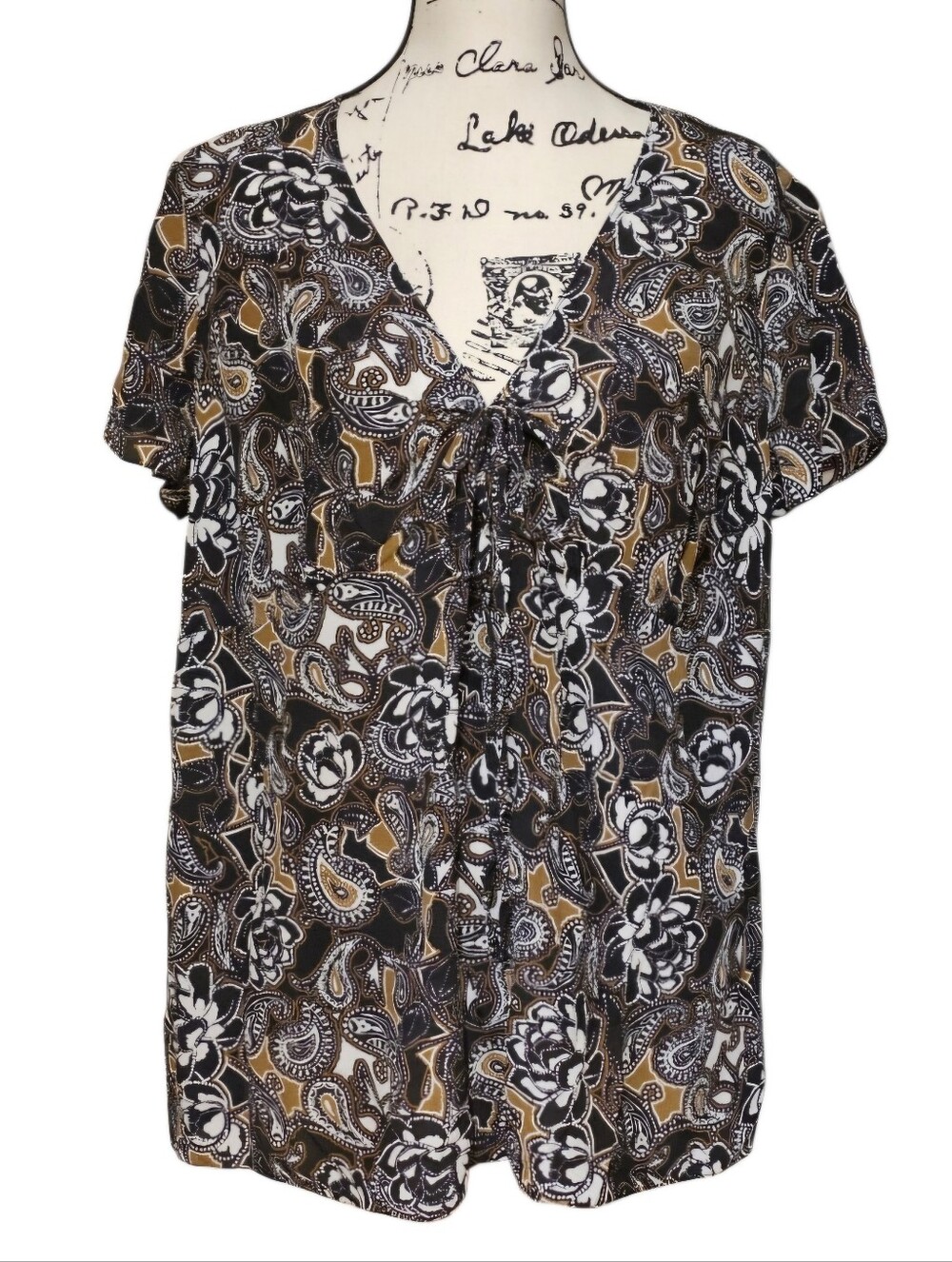i.e. Woman Short-Sleeve V-Neck Paisley & Floral Tie-Front Blouse - Black & Tan